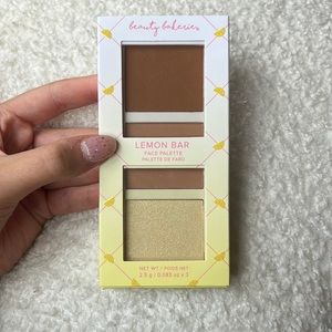 Beauty Bakerie Lemon Bar Bronzer & Highlighter Palette